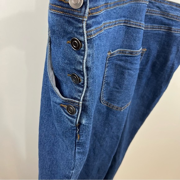 Modcloth Dark Wash Denim Knotted strap WideLegCropped Overalls EUG worn once - Picture 7 of 12